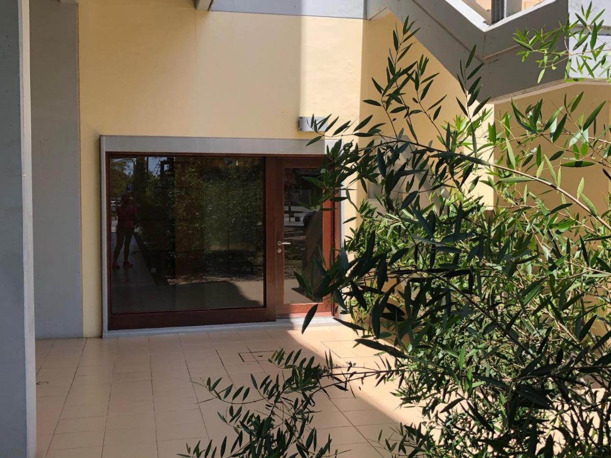 Beautiful Penthouse Apartment With Terrace - 4 Minute Walk To The Beach Troia Exteriér fotografie